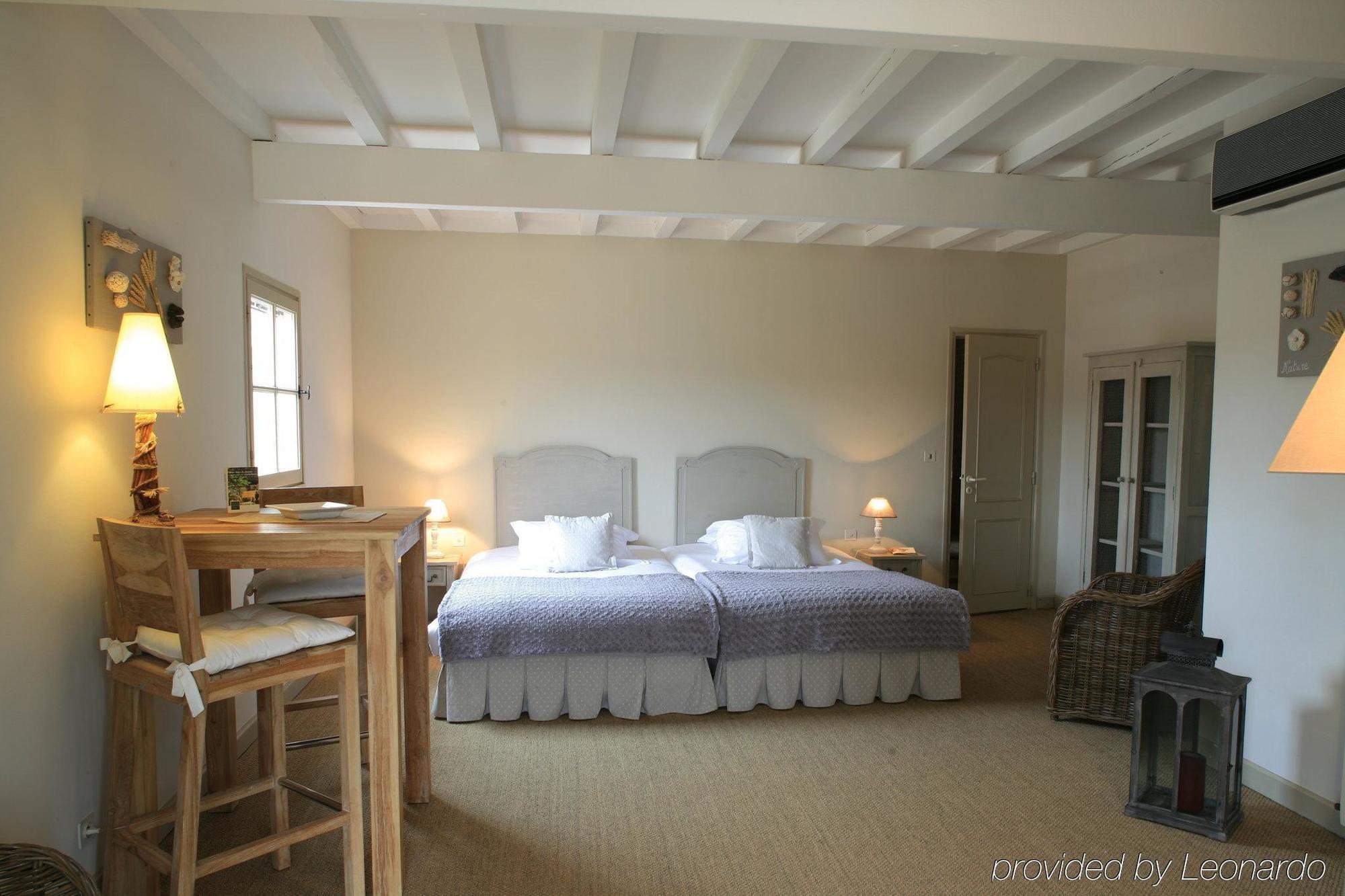 Hotel La Regalido Fontvieille Zimmer foto